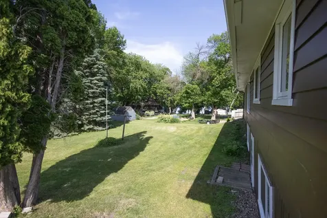 2101 Kenneth Drive Albert Lea MN 56007