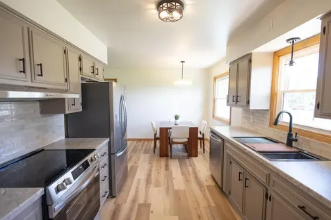 2101 Kenneth Drive Albert Lea MN 56007