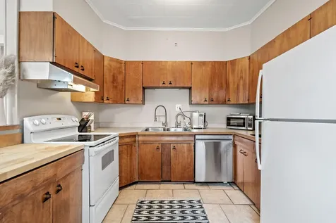 428 Glenbrook Avenue N Oakdale MN 55128