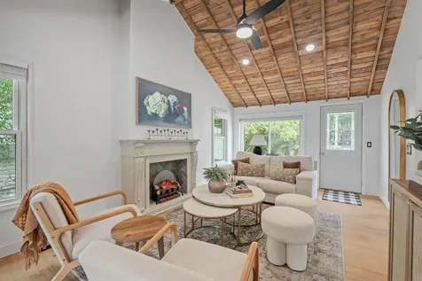 428 Glenbrook Avenue N Oakdale MN 55128