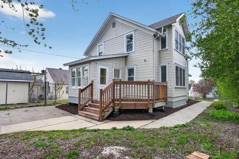 1806 Sherwood Avenue Saint Paul MN 55119
