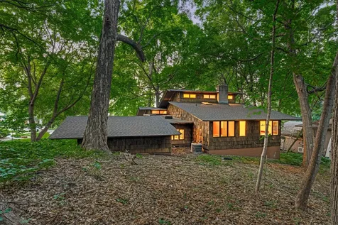 27665 Island View Road Excelsior MN 55331