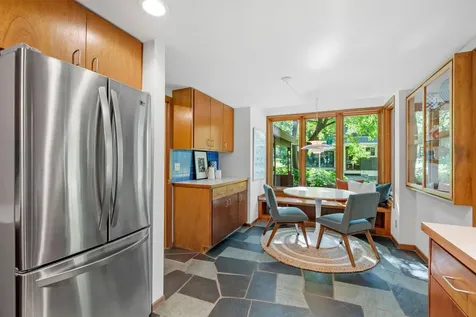 27665 Island View Road Excelsior MN 55331