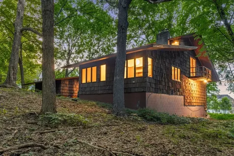 27665 Island View Road Excelsior MN 55331