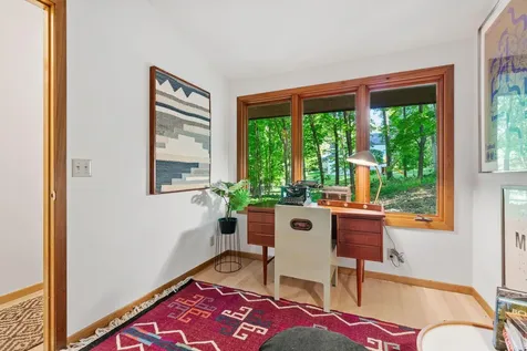 27665 Island View Road Excelsior MN 55331
