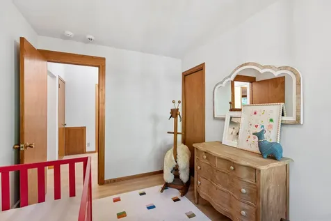 27665 Island View Road Excelsior MN 55331