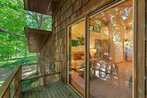 27665 Island View Road Excelsior MN 55331
