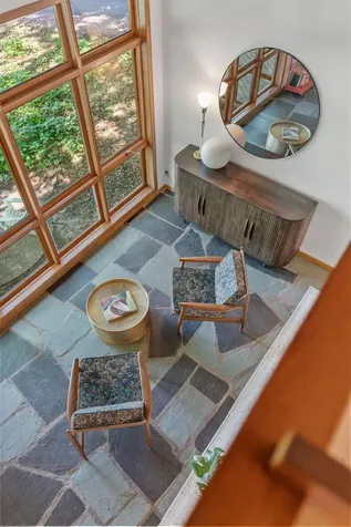 27665 Island View Road Excelsior MN 55331