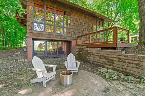 27665 Island View Road Excelsior MN 55331
