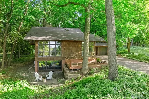 27665 Island View Road Excelsior MN 55331