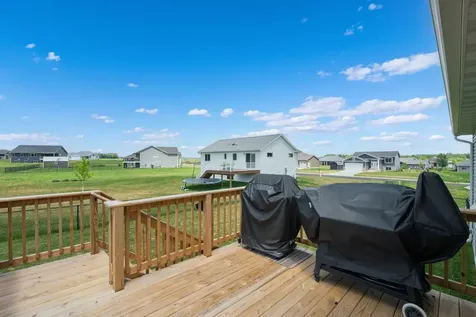 1805 12th Avenue NE Austin MN 55912
