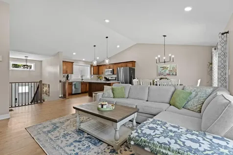 1805 12th Avenue NE Austin MN 55912