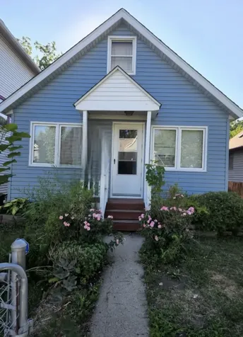 939 Earl Street Saint Paul MN 55106
