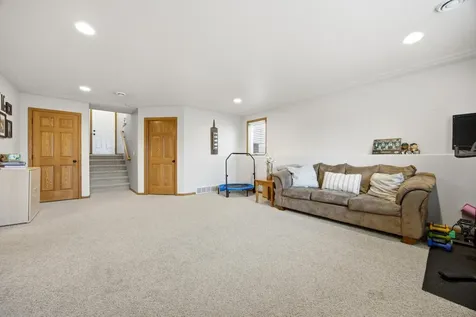1551 34th Avenue S Moorhead MN 56560