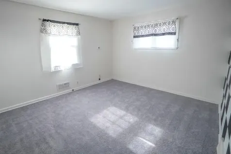 5913 Colfax Avenue N Brooklyn Center MN 55430