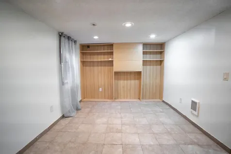 5913 Colfax Avenue N Brooklyn Center MN 55430