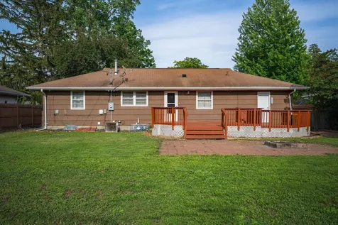 5913 Colfax Avenue N Brooklyn Center MN 55430