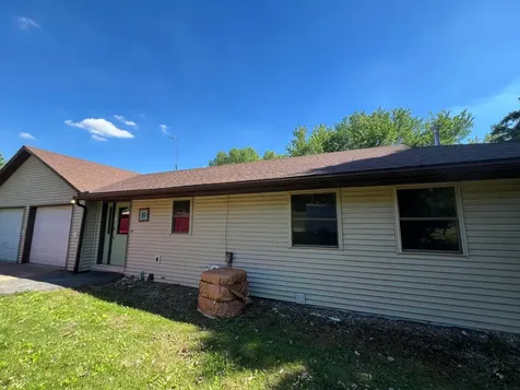 17073 235th Court Hutchinson MN 55350