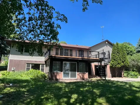 17073 235th Court Hutchinson MN 55350