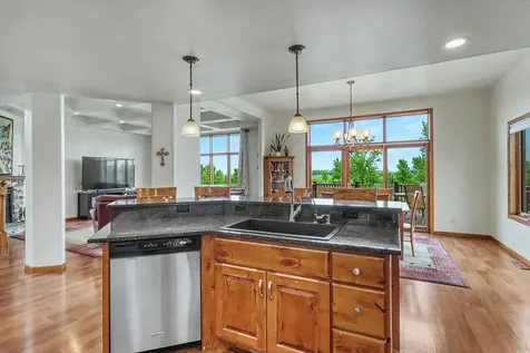 3969 85th Avenue N Moorhead MN 56560