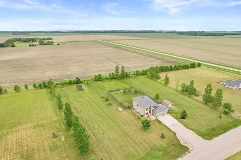 3969 85th Avenue N Moorhead MN 56560