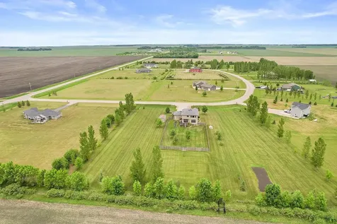 3969 85th Avenue N Moorhead MN 56560