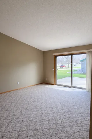 913 Richland Avenue SW Willmar MN 56201