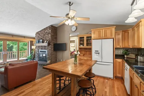 5283 332nd Lane NW Cambridge MN 55008