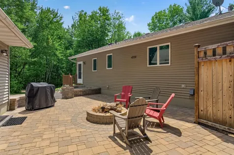5283 332nd Lane NW Cambridge MN 55008