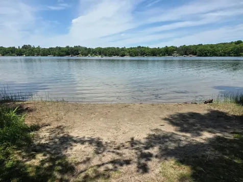 5283 332nd Lane NW Cambridge MN 55008