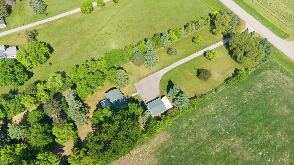 3951 180th Avenue Twin Valley MN 56584