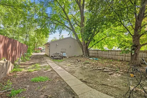 1062 Minnehaha Avenue E Saint Paul MN 55106