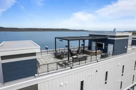 907 N Lakeshore Drive Lake City MN 55041
