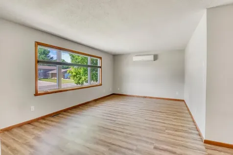 2206 Chancery Street S Moorhead MN 56560