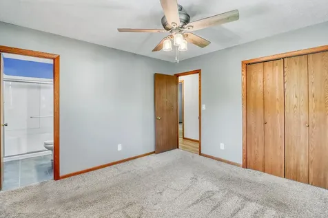 2206 Chancery Street S Moorhead MN 56560