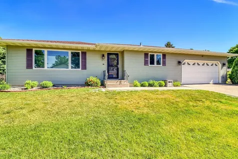 2206 Chancery Street S Moorhead MN 56560