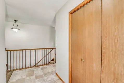 2206 Chancery Street S Moorhead MN 56560