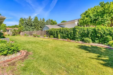 2206 Chancery Street S Moorhead MN 56560