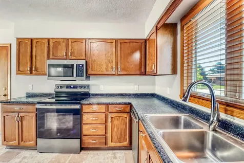 2206 Chancery Street S Moorhead MN 56560