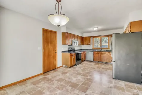 2206 Chancery Street S Moorhead MN 56560
