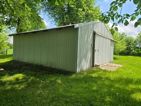 321 E Scharf Avenue Vergas MN 56587