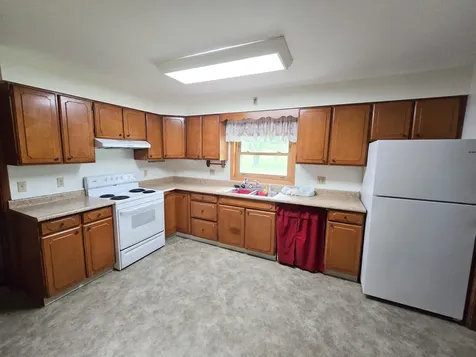 321 E Scharf Avenue Vergas MN 56587