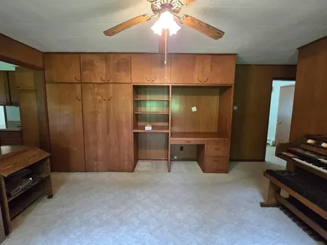 321 E Scharf Avenue Vergas MN 56587