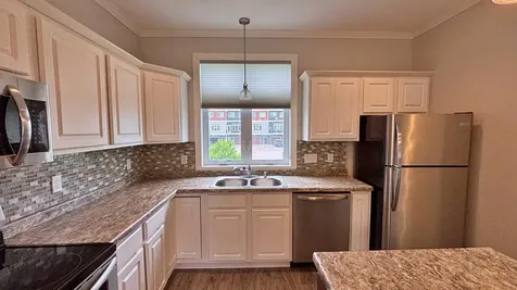 2157 Rolling Green Lane North Mankato MN 56003
