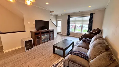 2157 Rolling Green Lane North Mankato MN 56003