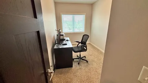 2157 Rolling Green Lane North Mankato MN 56003