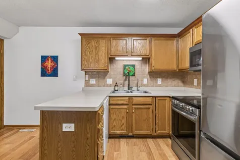 7943 Forest Boulevard Woodbury MN 55125
