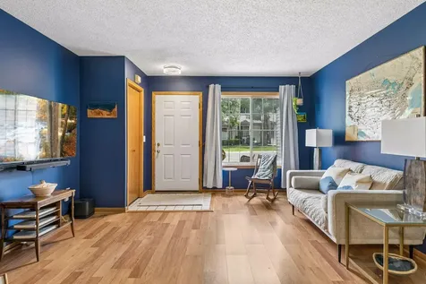 7943 Forest Boulevard Woodbury MN 55125