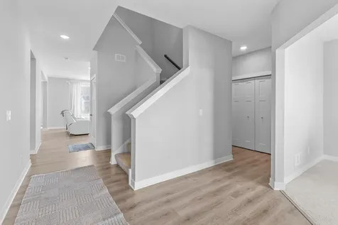10118 Arrowwood Trail Woodbury MN 55129