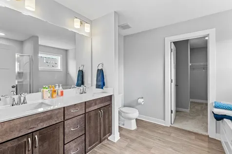 10118 Arrowwood Trail Woodbury MN 55129